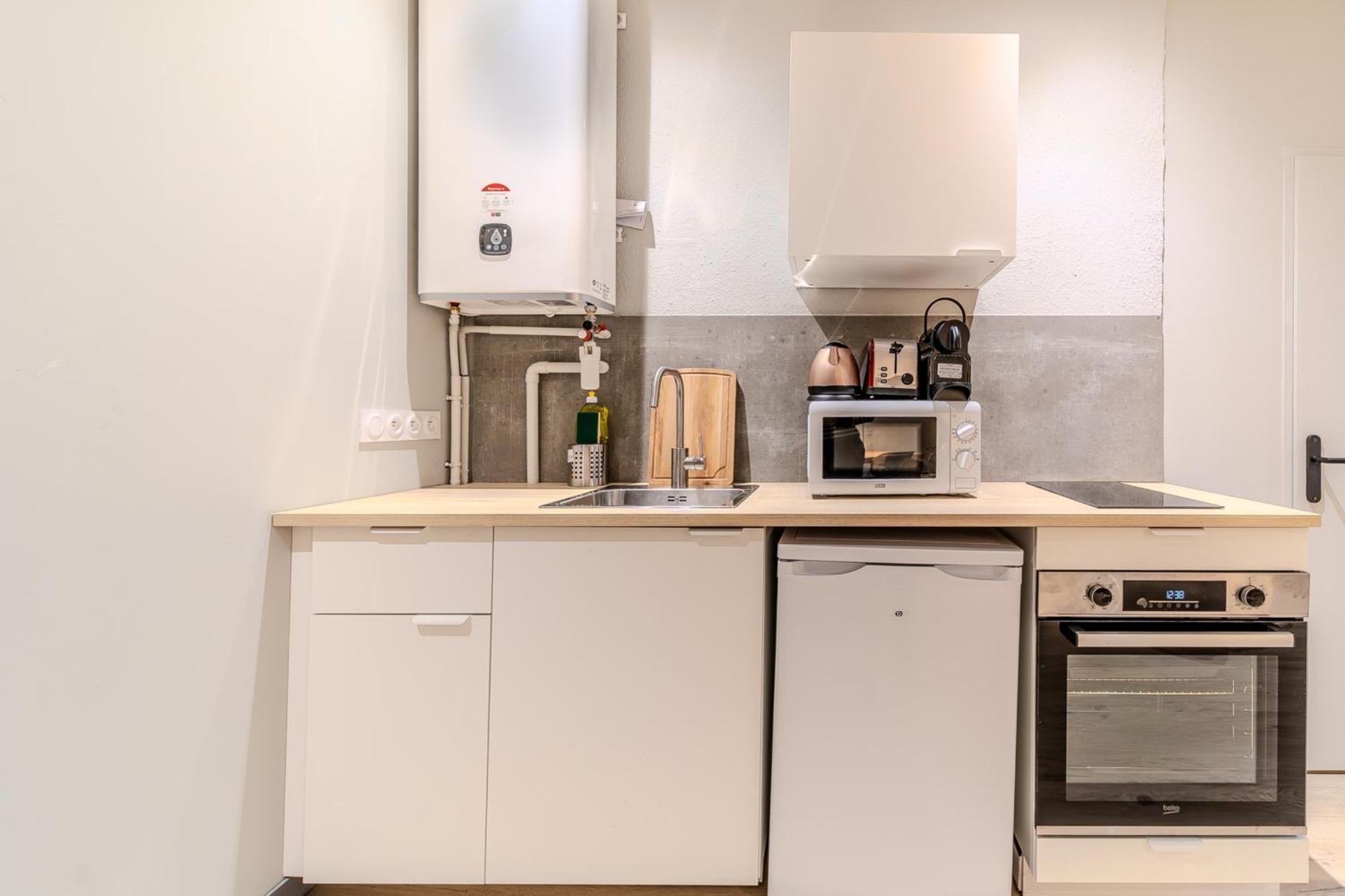 Charming 1-Bedroom Apartment Across From Halles Paul Bocuse & Part-Dieu Lyon Extérieur photo